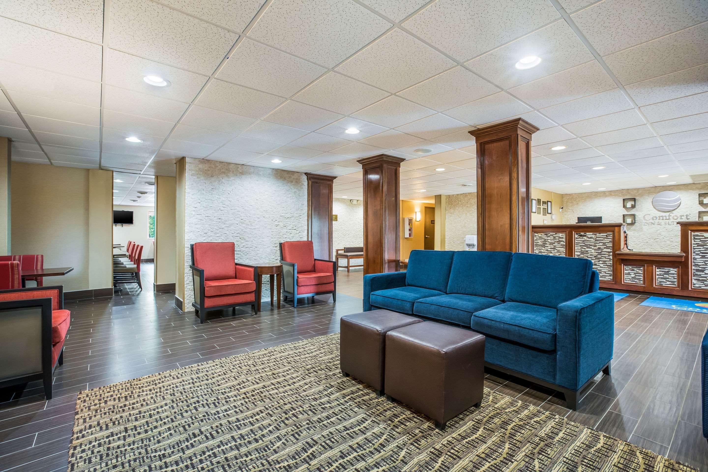 Comfort Inn & Suites Fairborn Near Wright Patterson Afb Kültér fotó