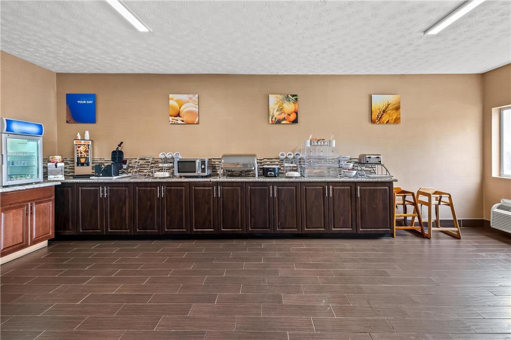 Comfort Inn & Suites Fairborn Near Wright Patterson Afb Étterem fotó